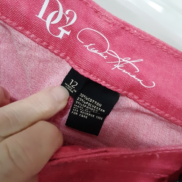DG2 NWT Diane Gilman PINK PANTS - Picture 7 of 8